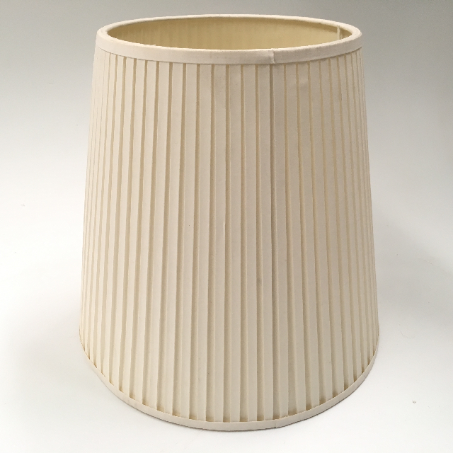 LAMPSHADE, Contemp (Medium) - Natural White Pleated